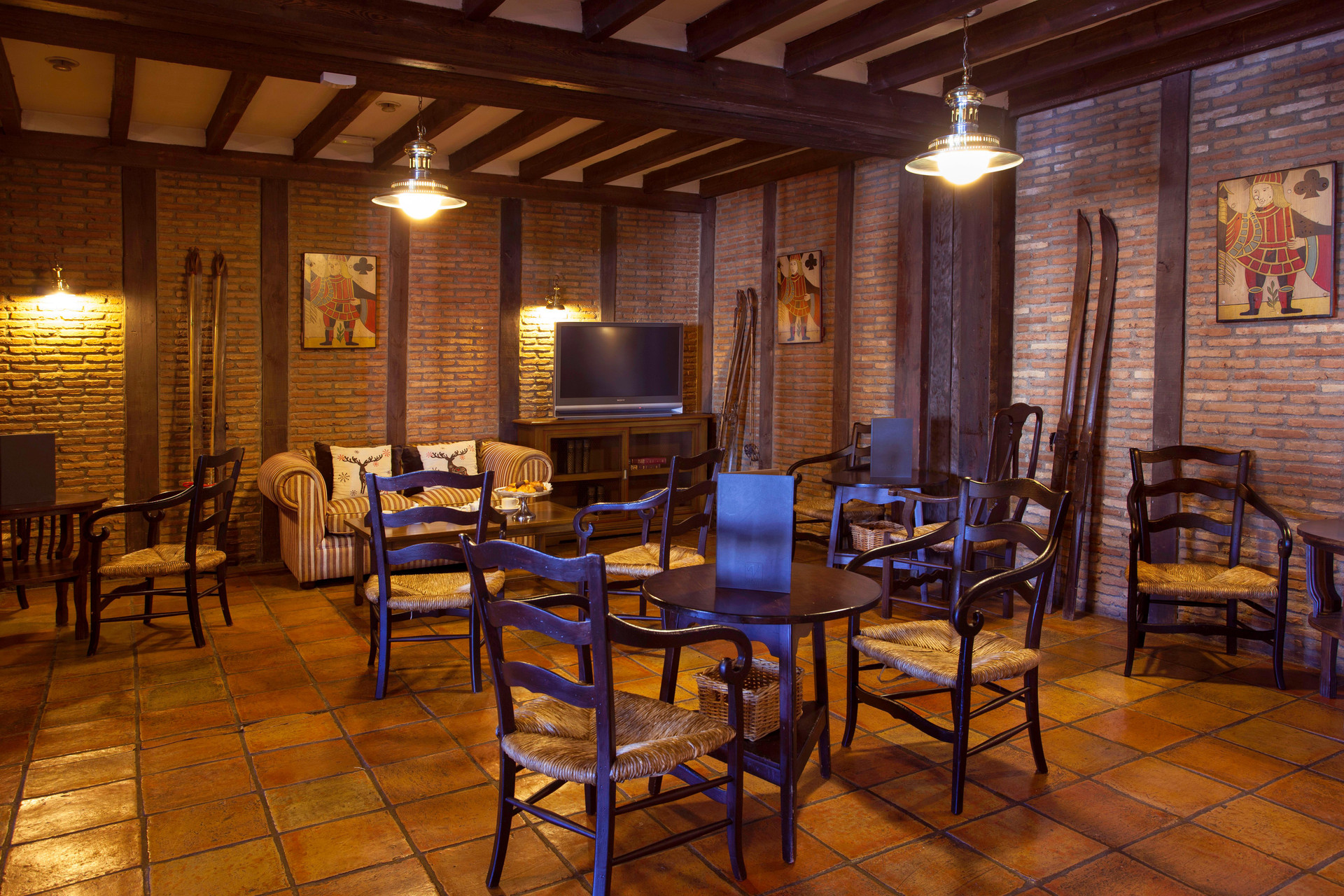 Bar/Salón Hotel Vincci Selección Rumaykiyya