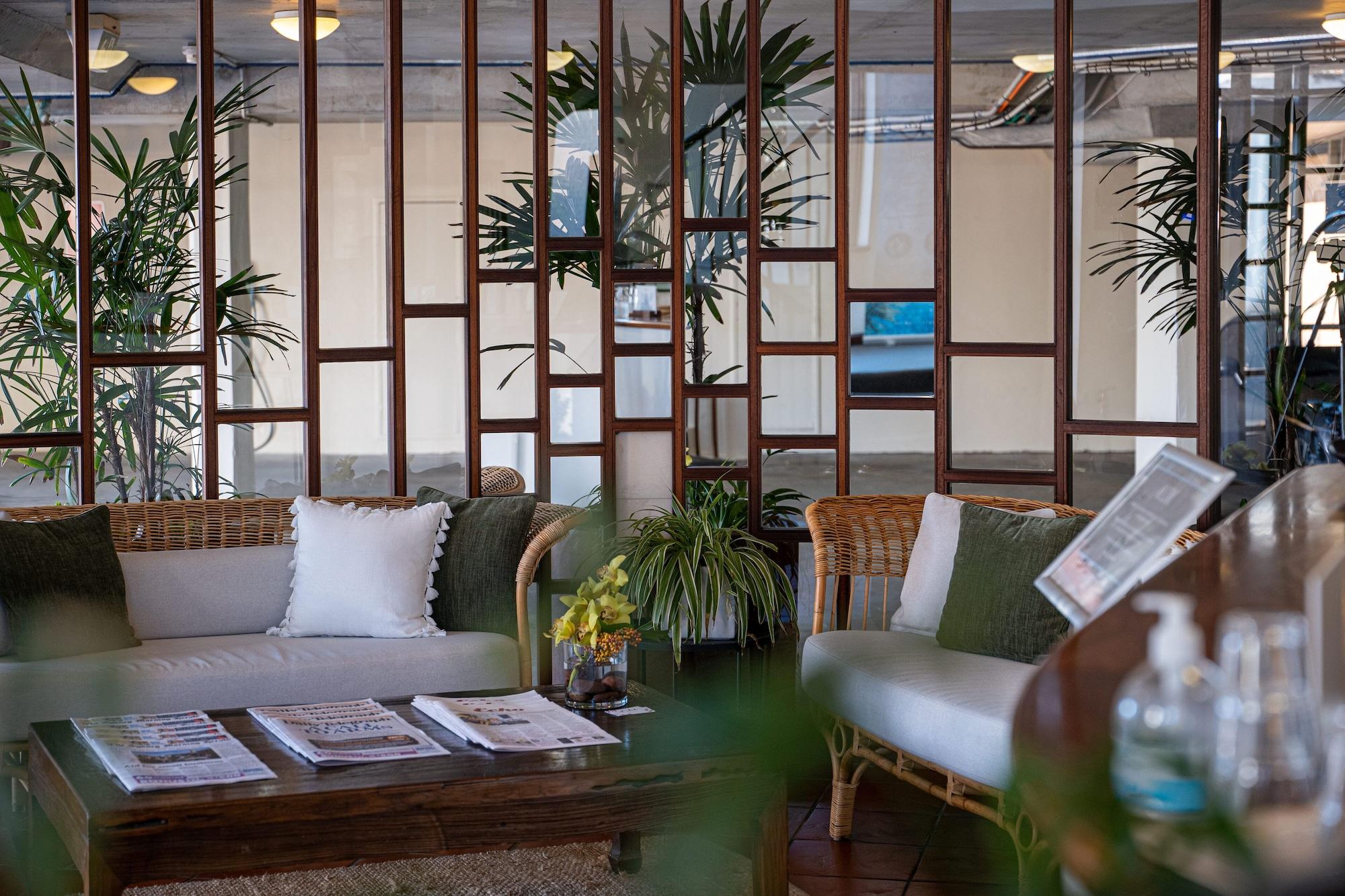 Vista Lobby Beach Hotel Resort