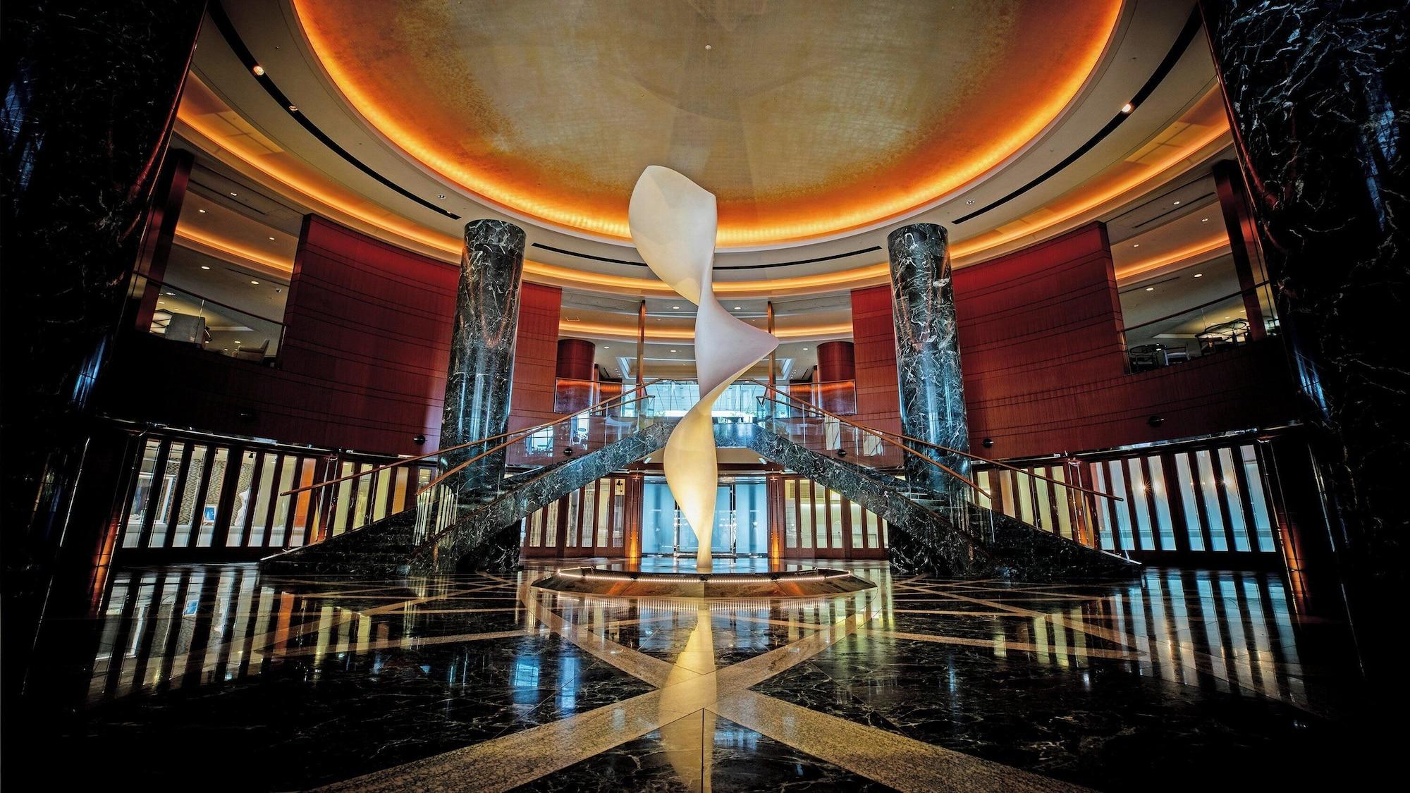 Vista Lobby Grand Prince Hotel Osaka Bay