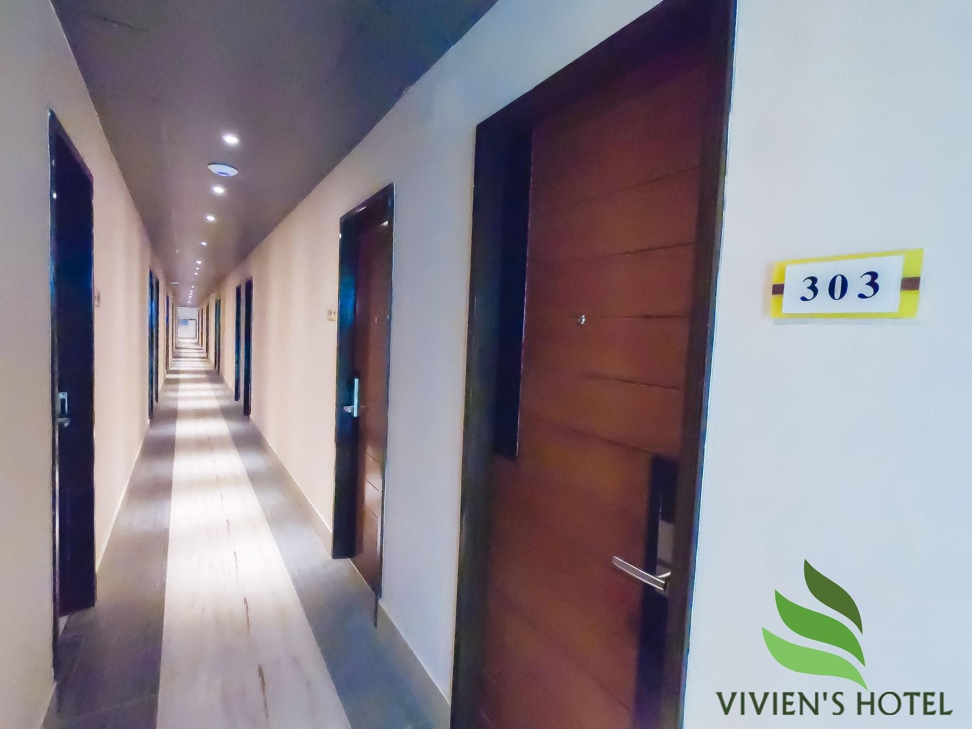 Varios Vivien's Hotel