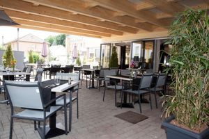 Alojamiento - Kyriad Montbéliard Sochaux Hôtel & Spa