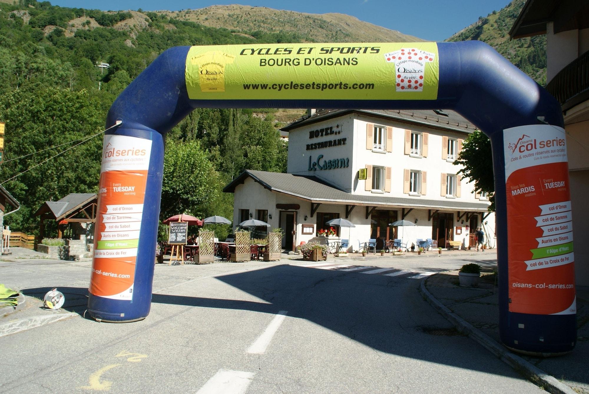 Vista Exterior Le Cassini