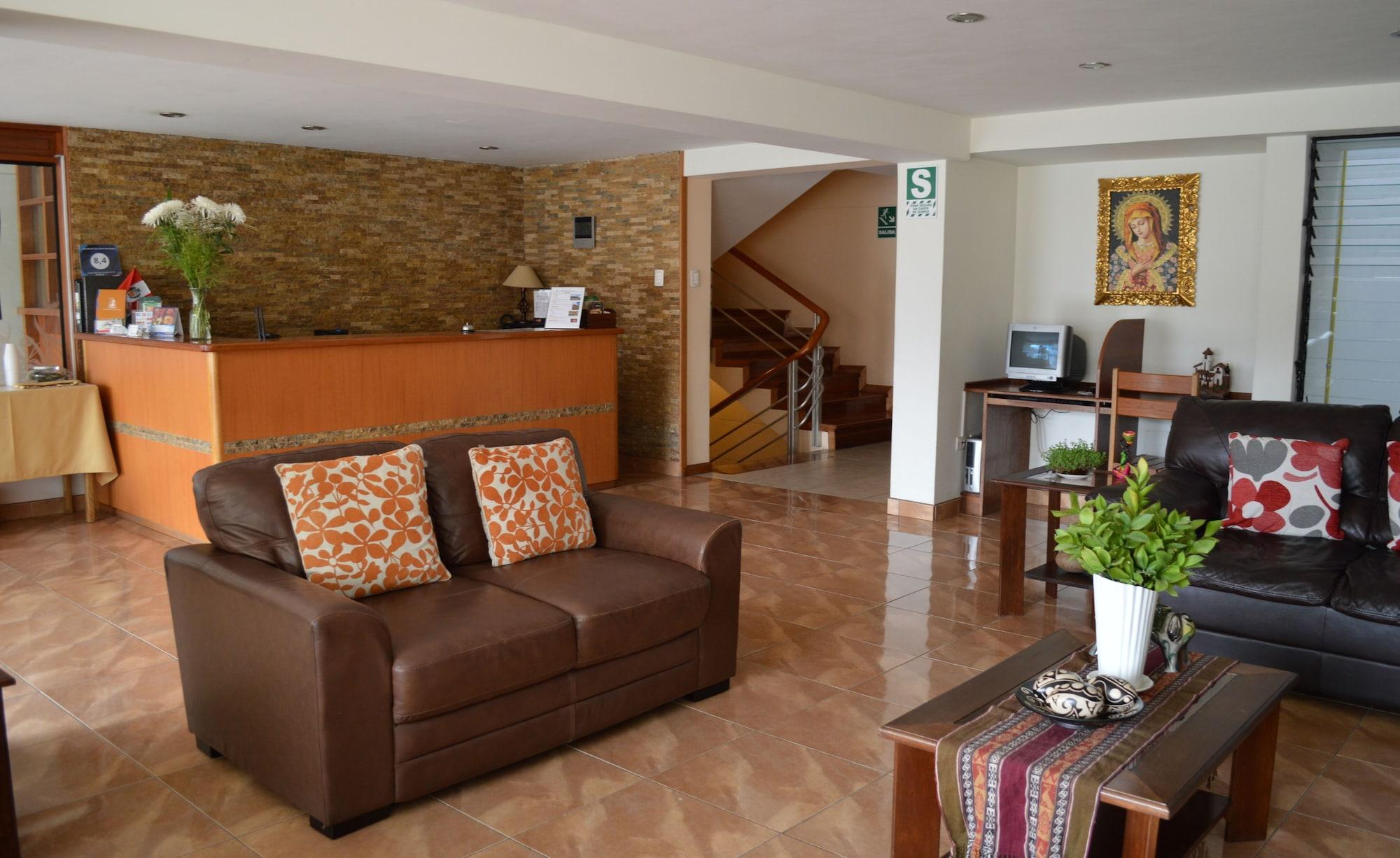 Vista Lobby Florida del Inca Hotel