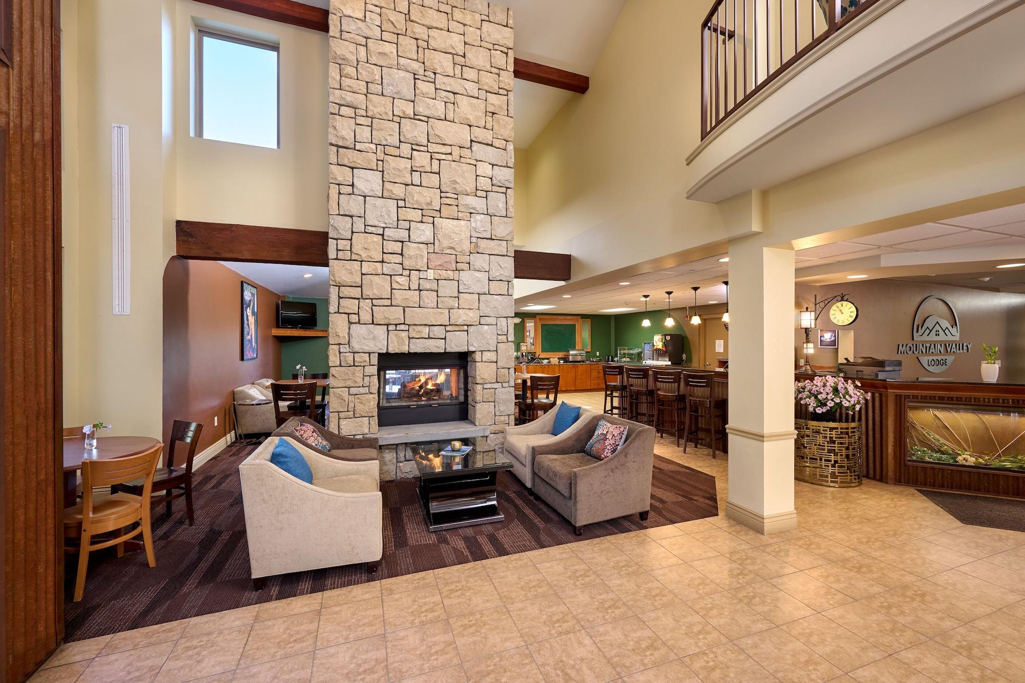 Vista Lobby Mountain Valley Lodge