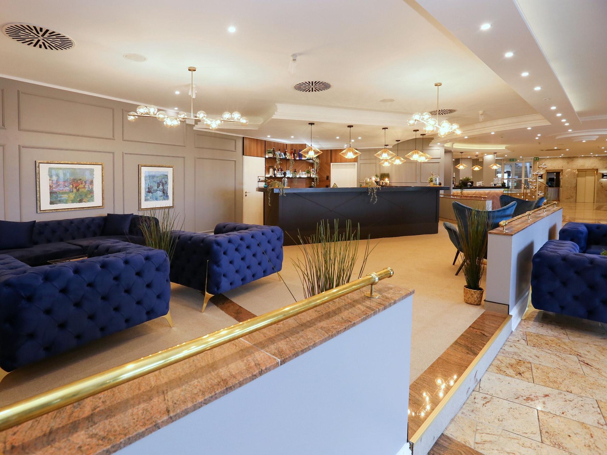 Bar/Salón DORMERO Hotel Meerbusch