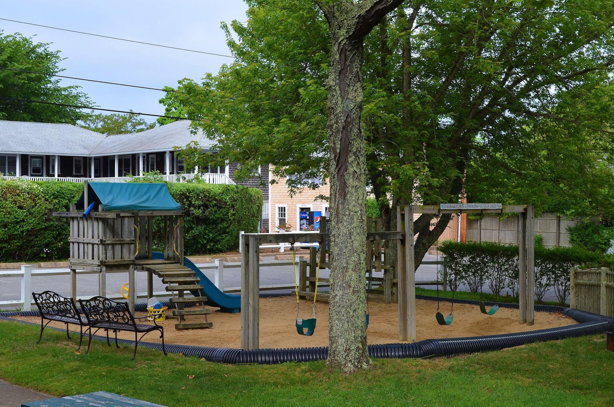 Instalaciones Recreativas Edgartown Commons