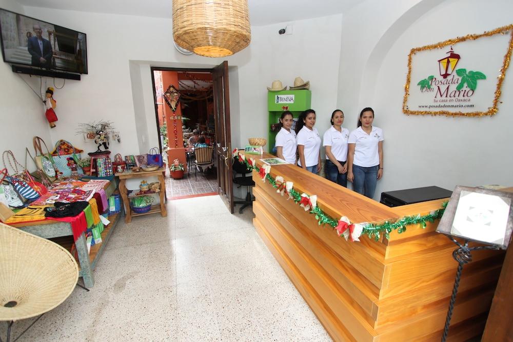 Vista Lobby Posada Don Mario