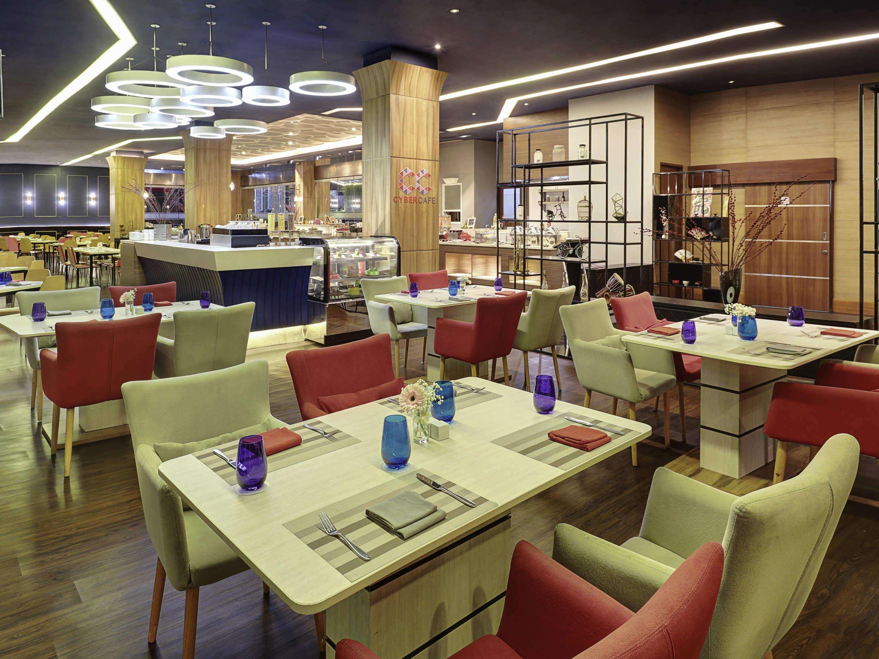 Restaurant Mercure Bandung Nexa Supratman