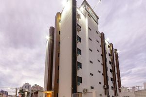 Alojamiento - Hotel Lunes