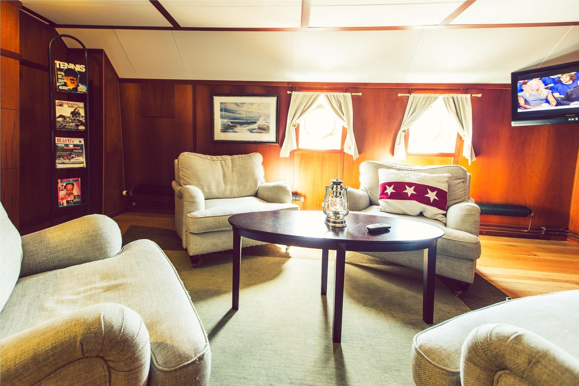 Vista Lobby Barken Viking by Dialog Hotels