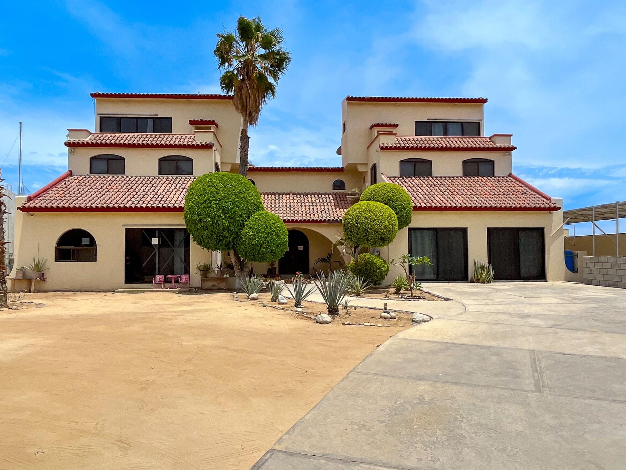Varios Hostal las Quintas