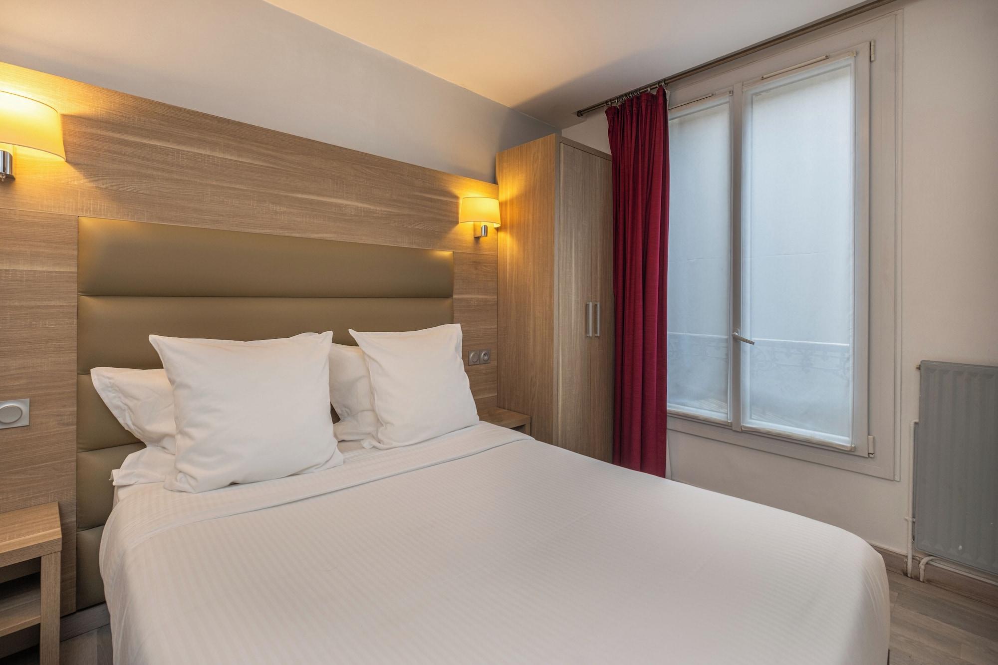 Varios Hôtel Luxor