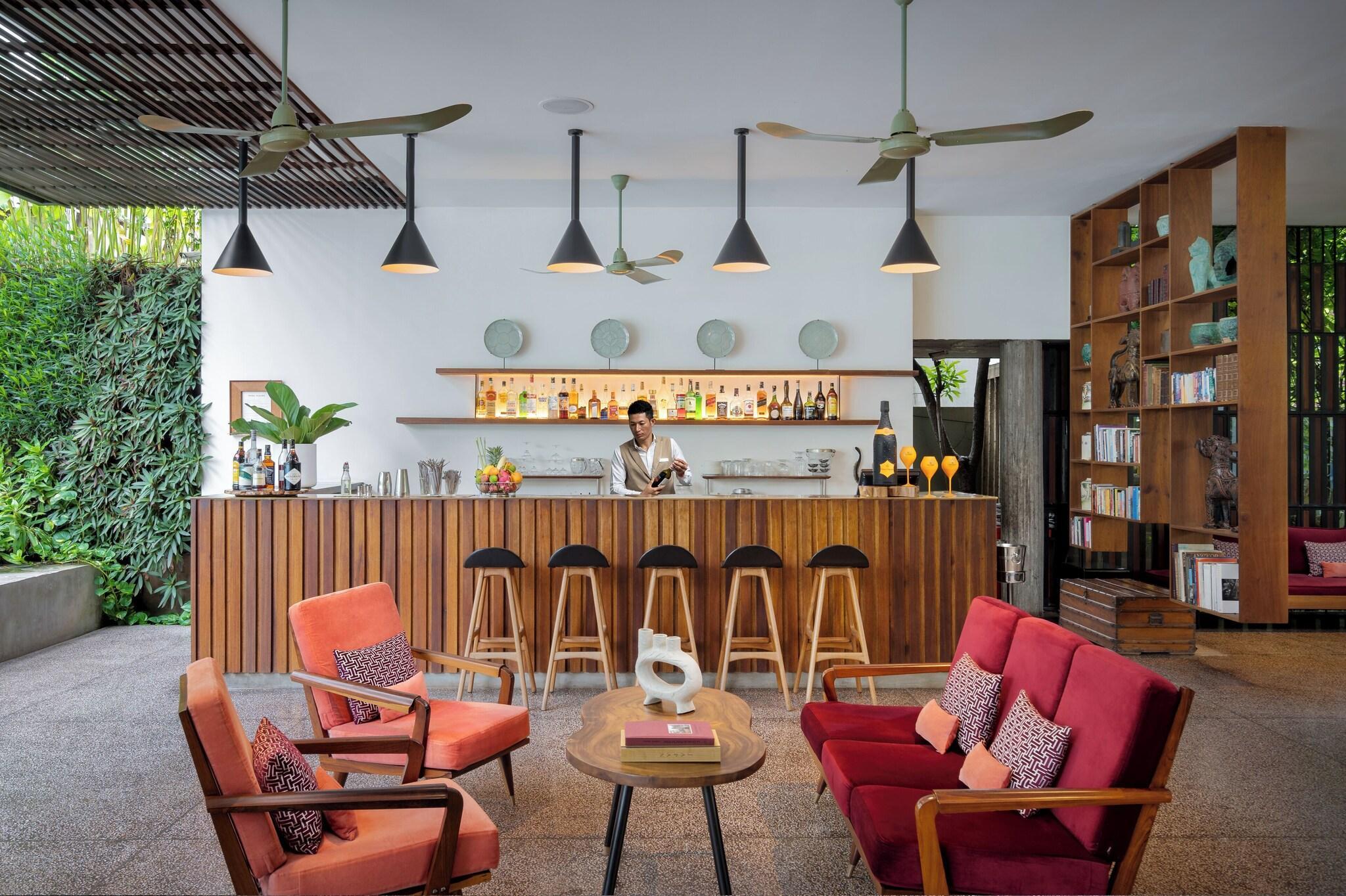 Bar/Salón Viroth's Hotel