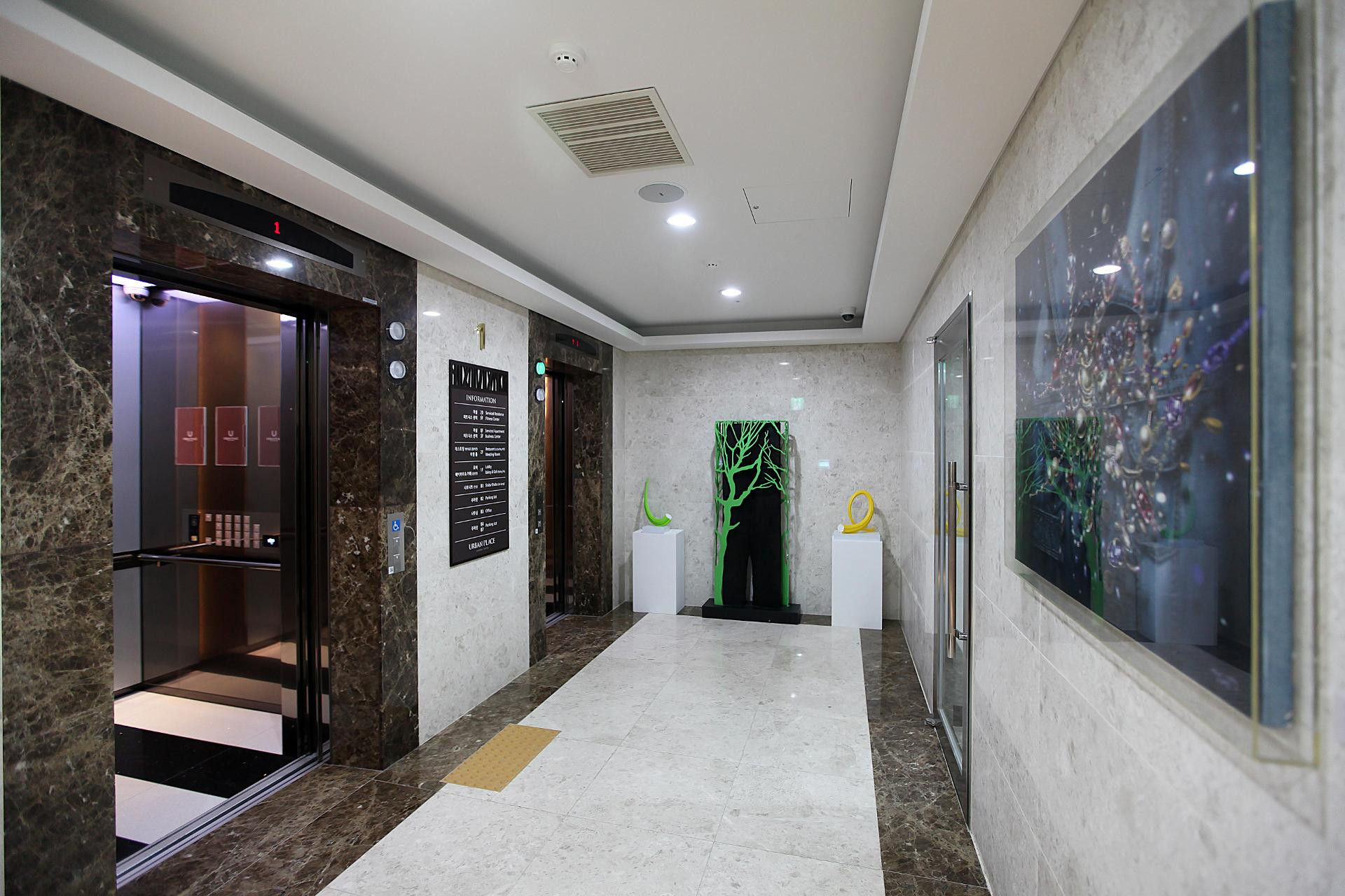 Vista Lobby Urban Place Gangnam