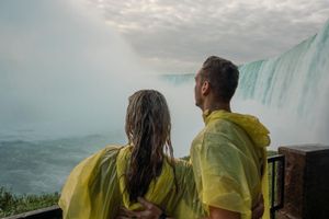 Actividad - Cataratas del Niágara con barco y Journey Behind the Falls opcionales