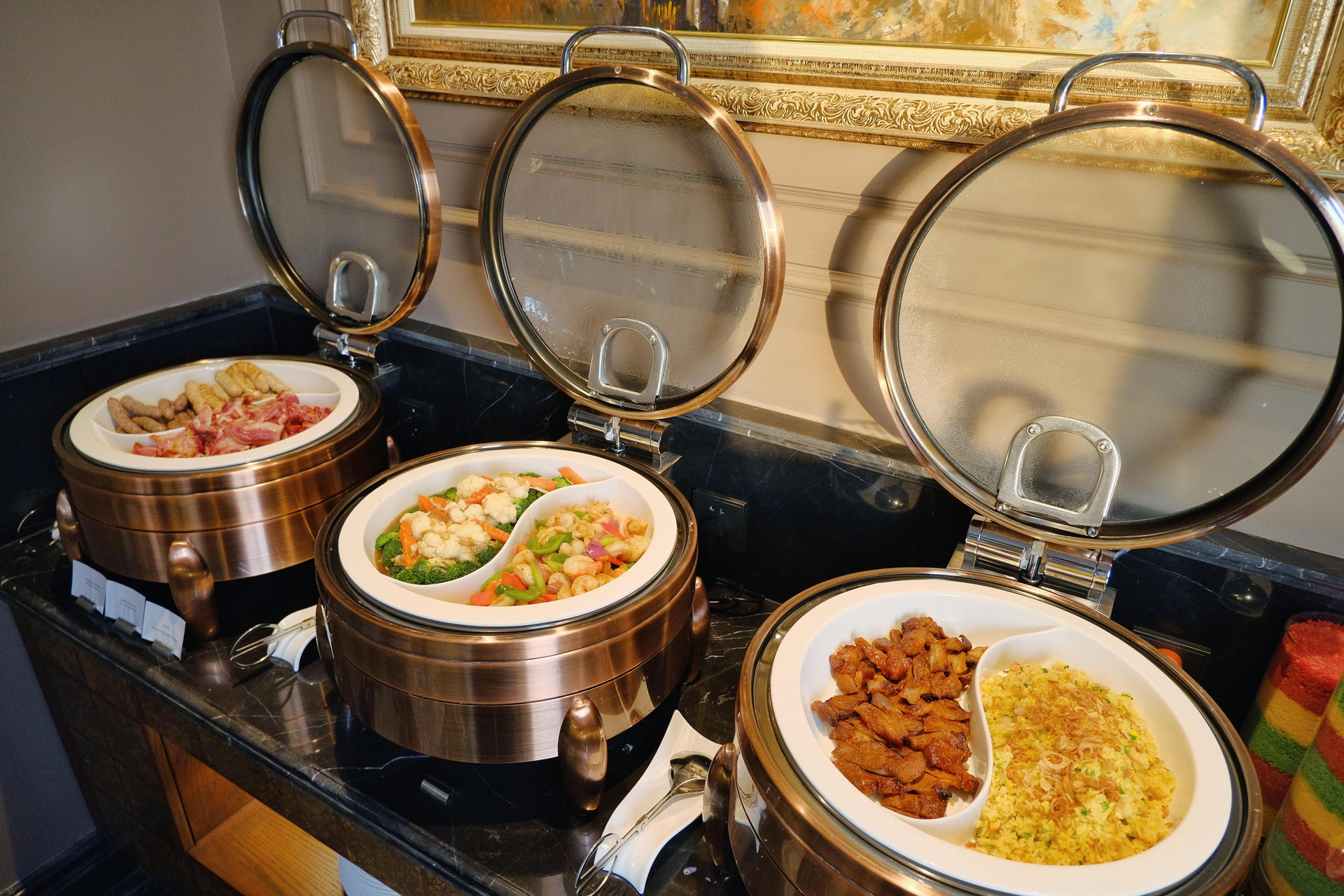Restaurant Le Chanvre Hanoi Hotel & Spa