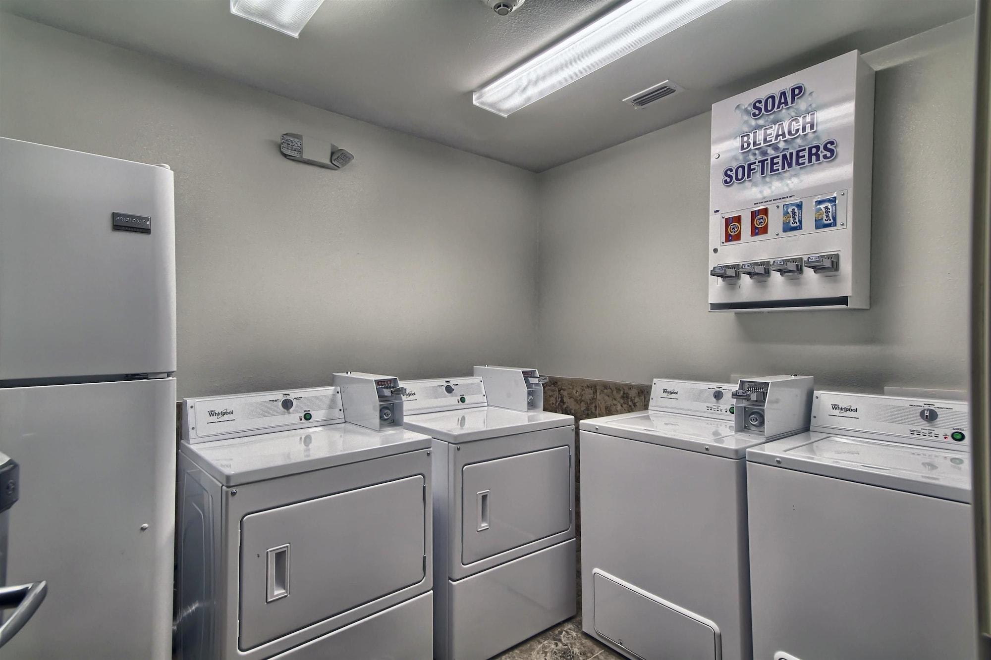 Instalaciones Recreativas Motel 6 Weslaco, TX