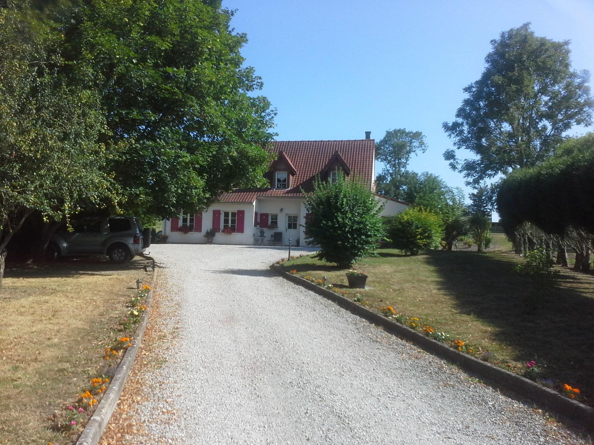 Varios Roulotte et Gîte chambres d'hôtes