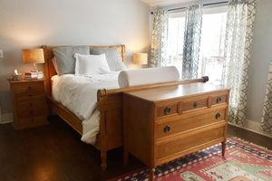 Alquiler Vacacional - Restored Cottage Across The Street From The Beach!