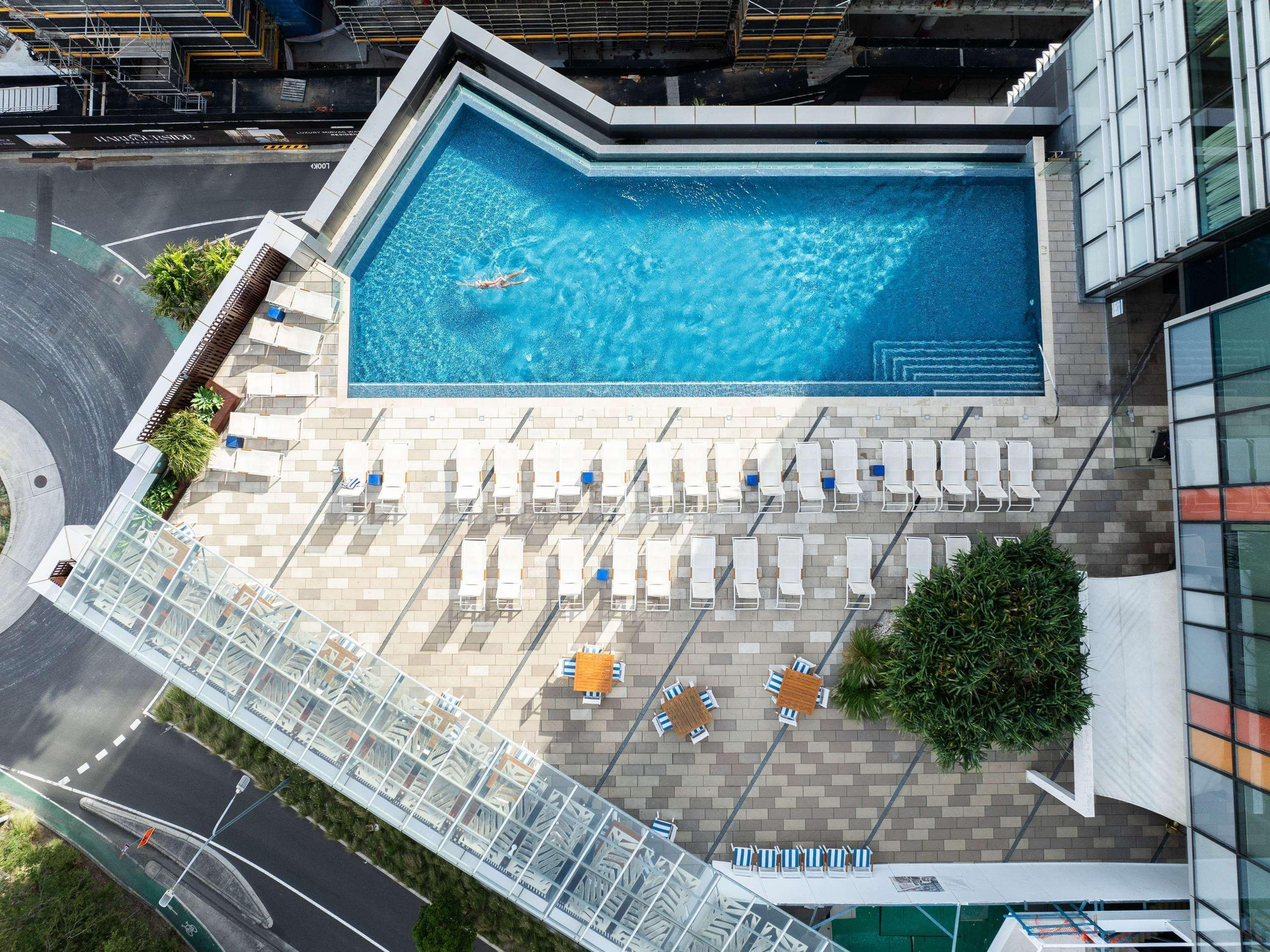 Vista Piscina Sofitel Sydney Darling Harbour