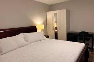 Alquiler Vacacional - Modern 2 Bedroom 1 Parking Basement Unit