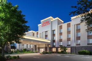 Alojamiento - Hampton Inn & Suites Fresno