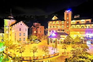 Alojamiento - Beachfront Hotel