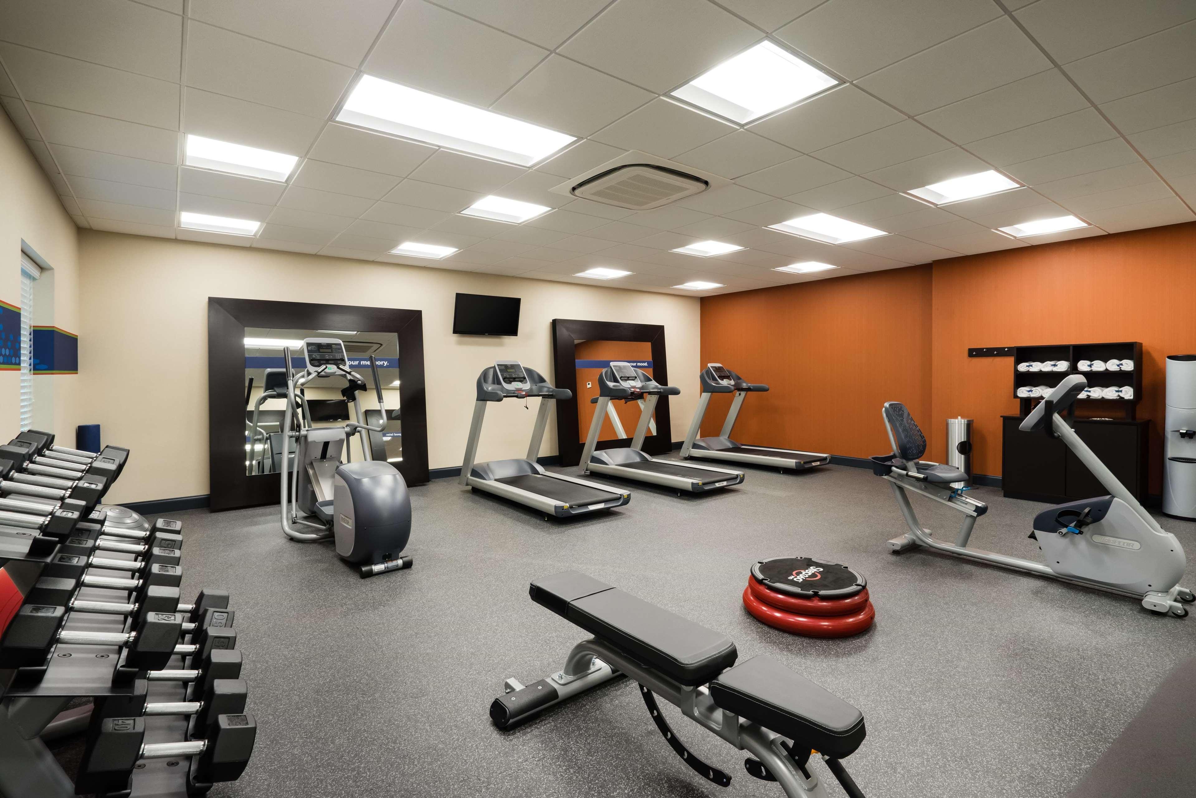 Gimnasio Hampton Inn Newport