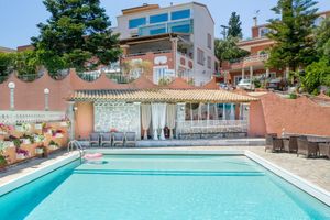 Alojamiento - Victoria Hill Hotel