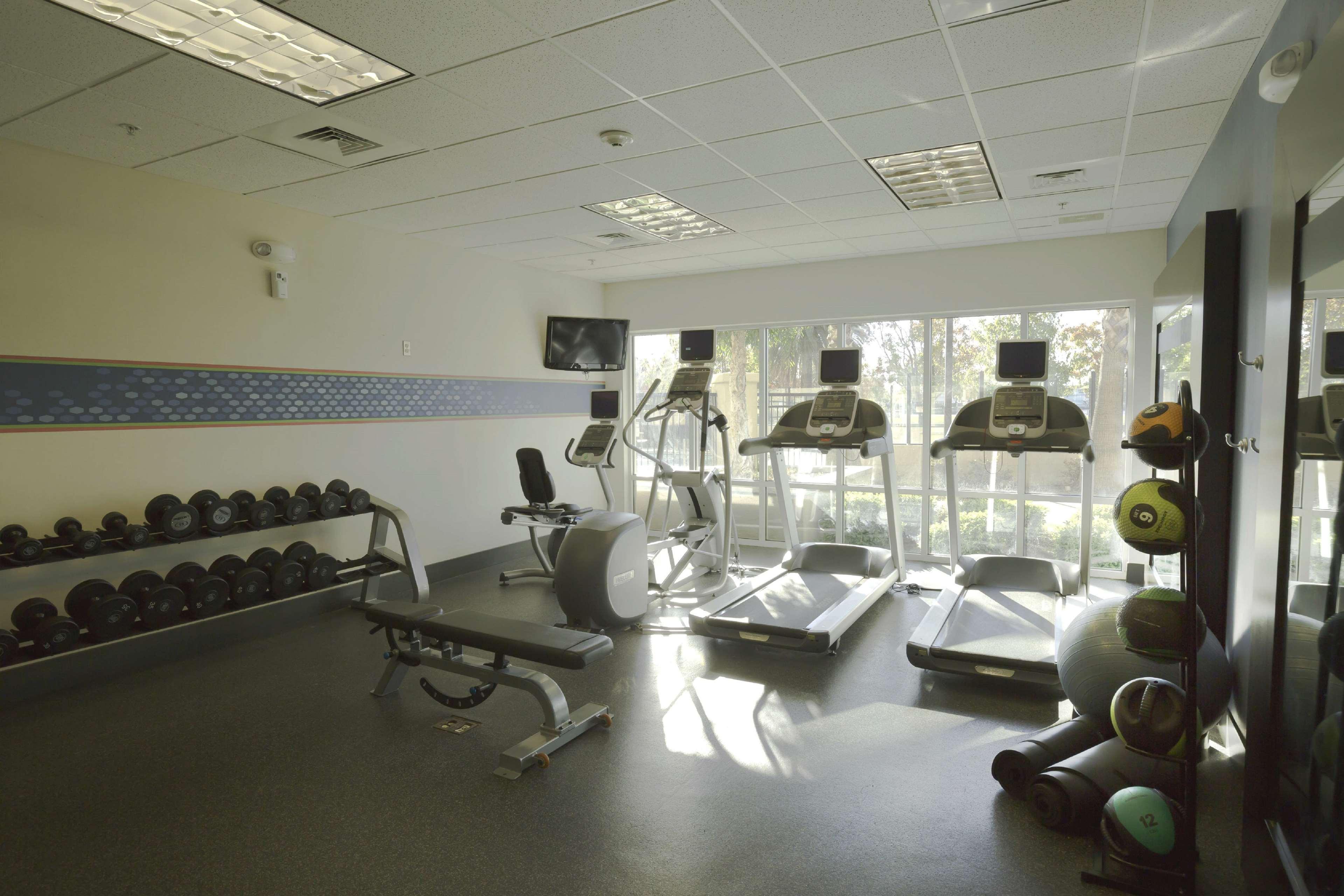 Gimnasio Hampton Inn & Suites Suisun City Waterfront