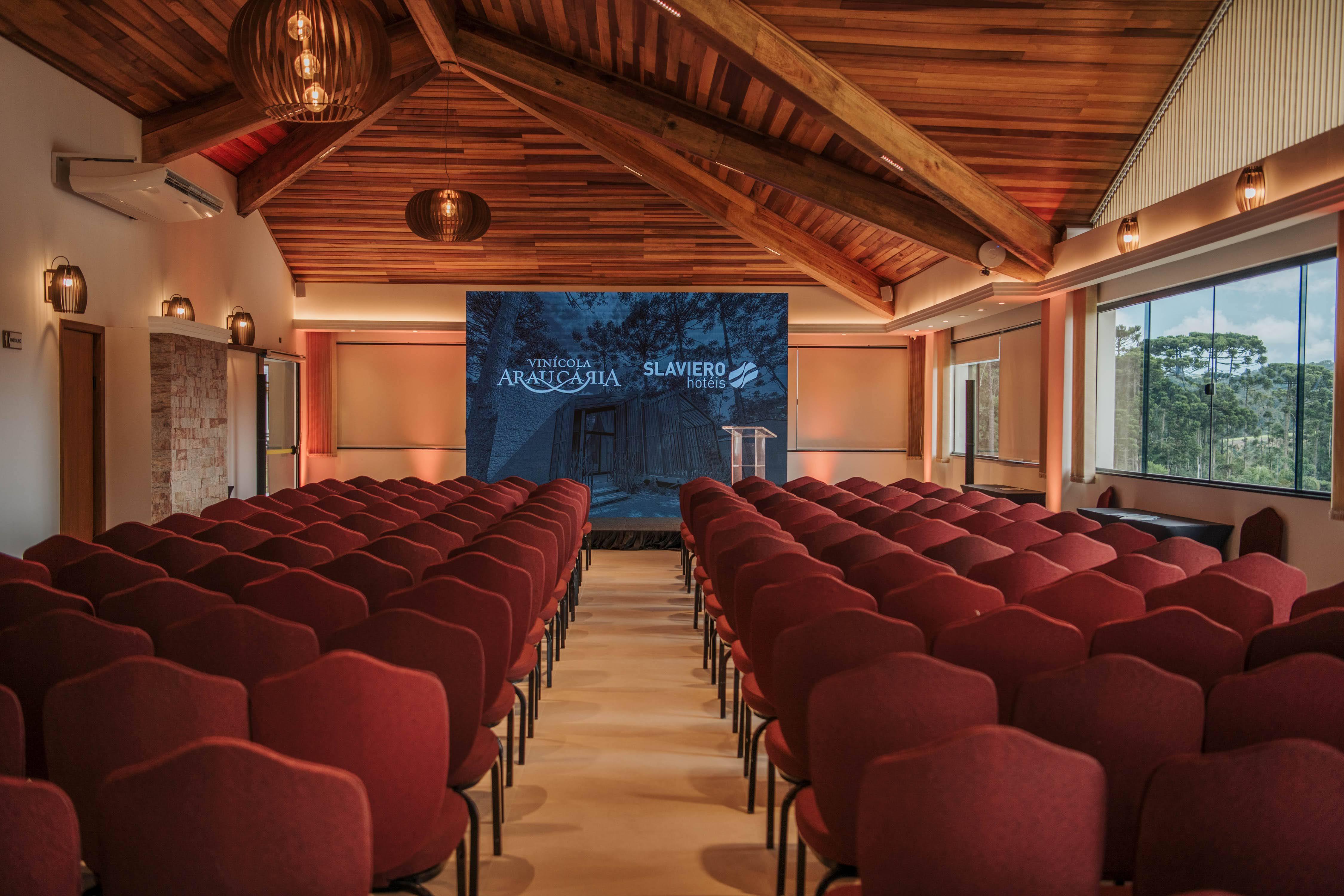 Sala de Reuniones Hotel Boutique Vinícola Araucária by Slaviero Hotéis