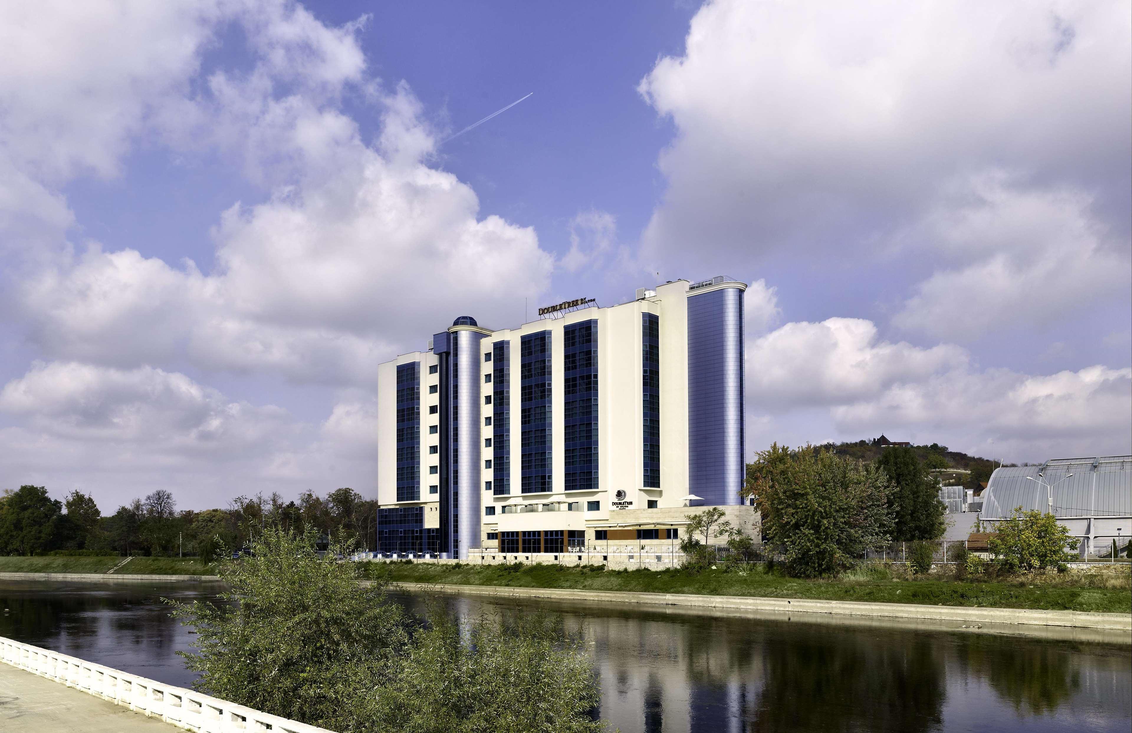 Vista Exterior DoubleTree by Hilton Hotel Oradea