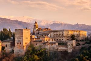Actividad - Visita a Alhambra y Palacios Nazaríes con audioguía