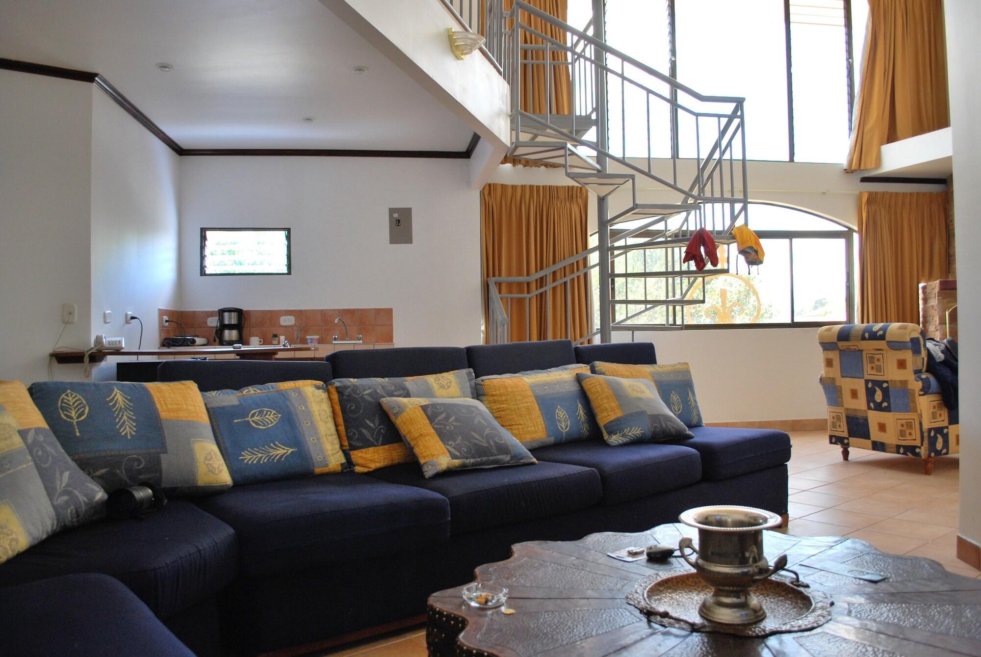 Vista Lobby Hotel La Amistad