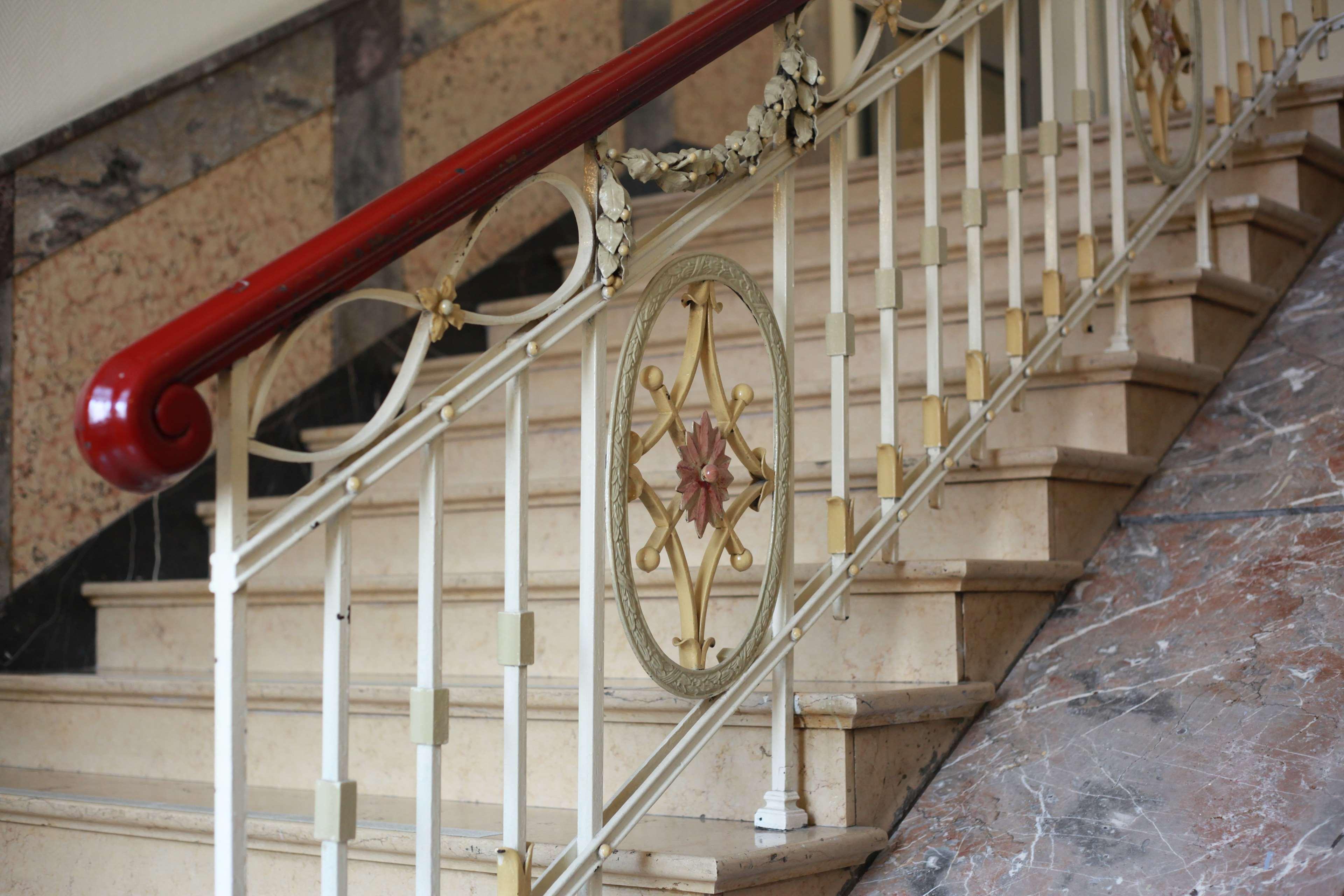 Vista Exterior Hotel Monopol - Central Station