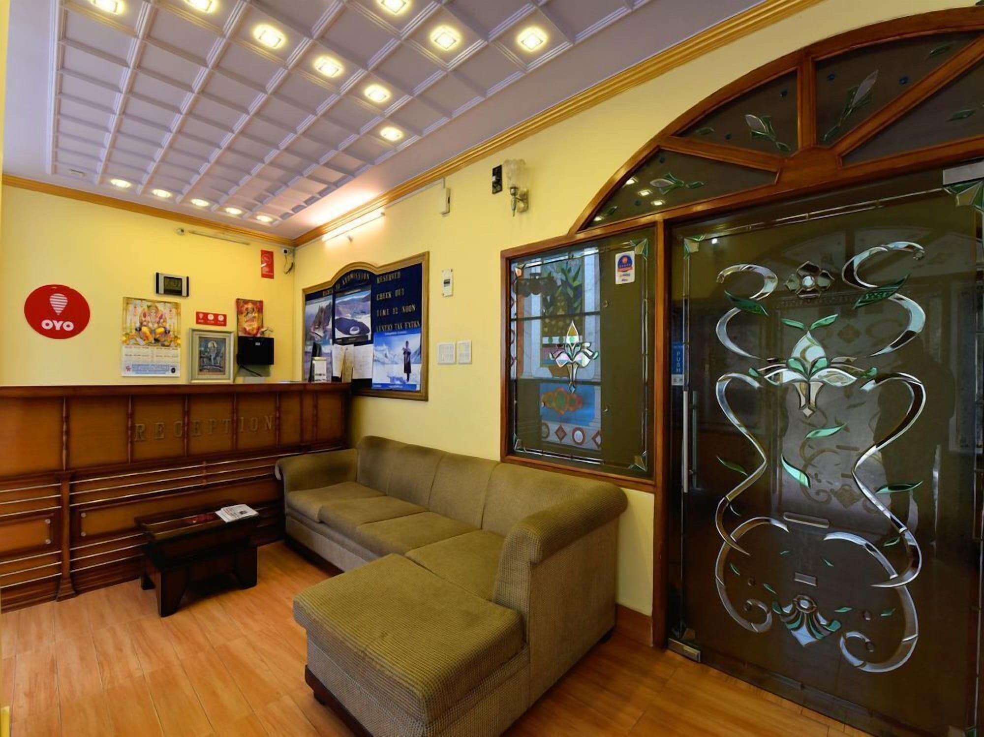 Vista Lobby Hotel Himalayan Escape