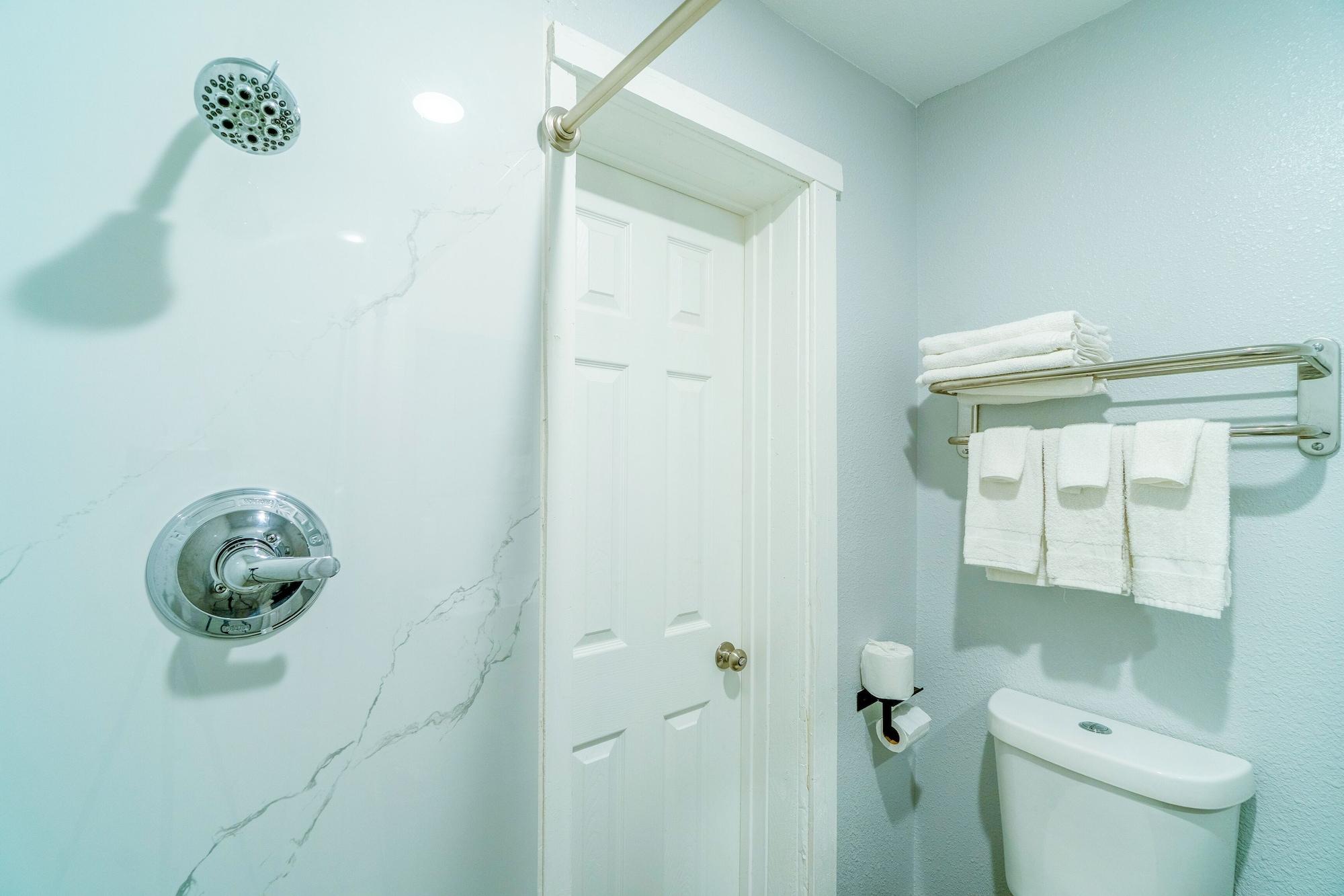 Equipamiento de Habitación Royal Inn by OYO