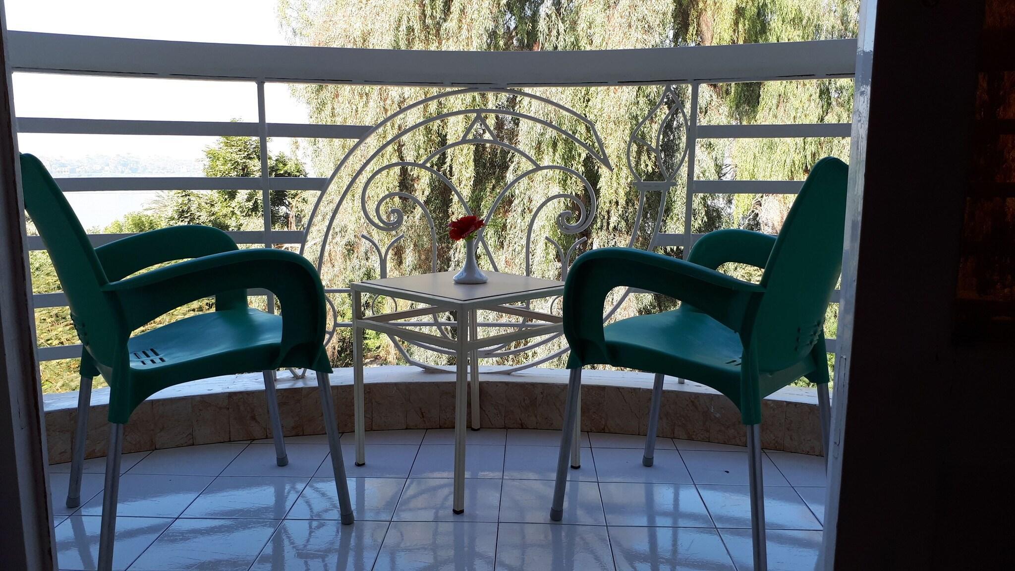 Varios New Pola hotel