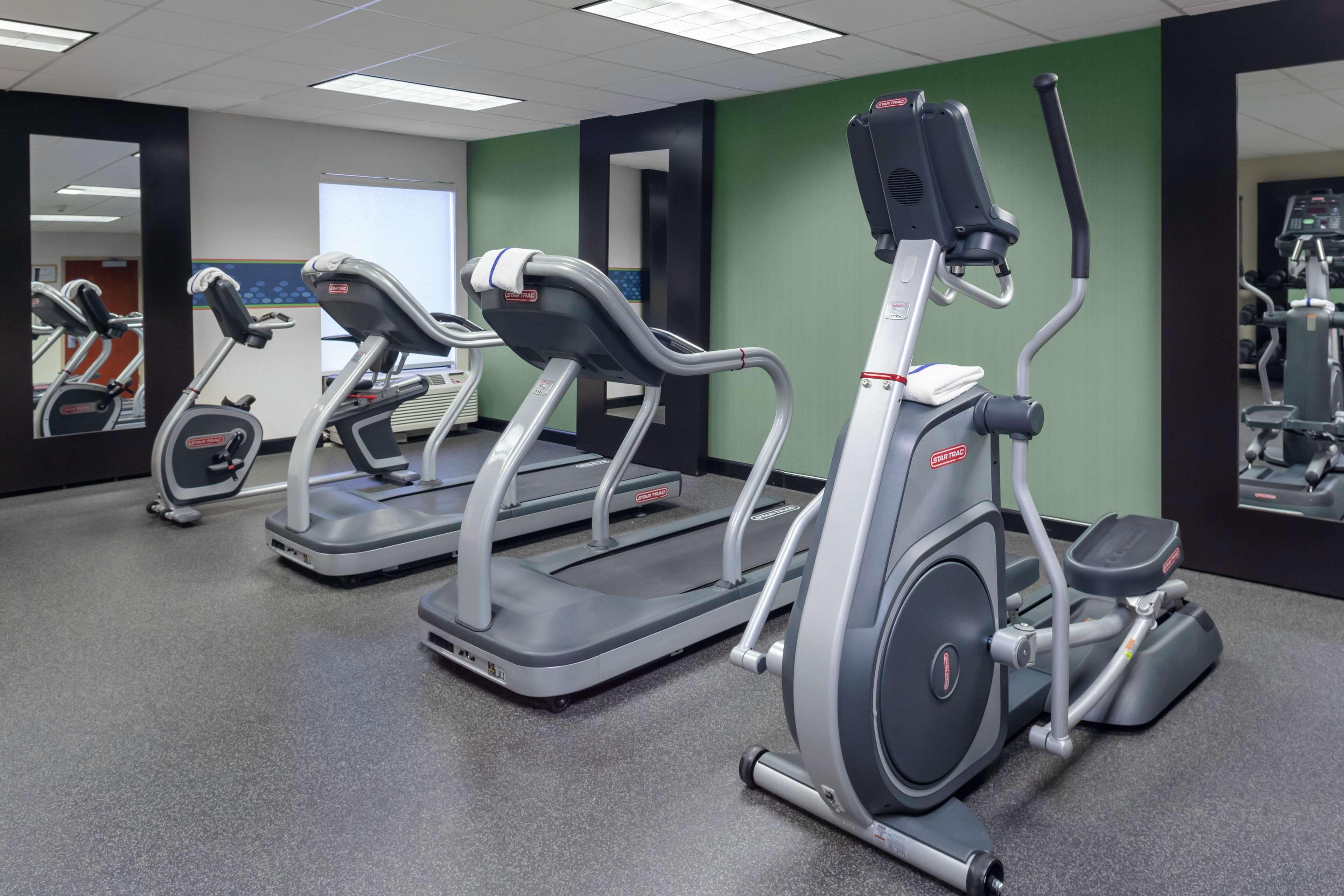 Instalaciones Recreativas Hampton Inn Woodbridge