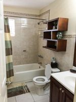 Pacote - The Halifax Guest Apartment