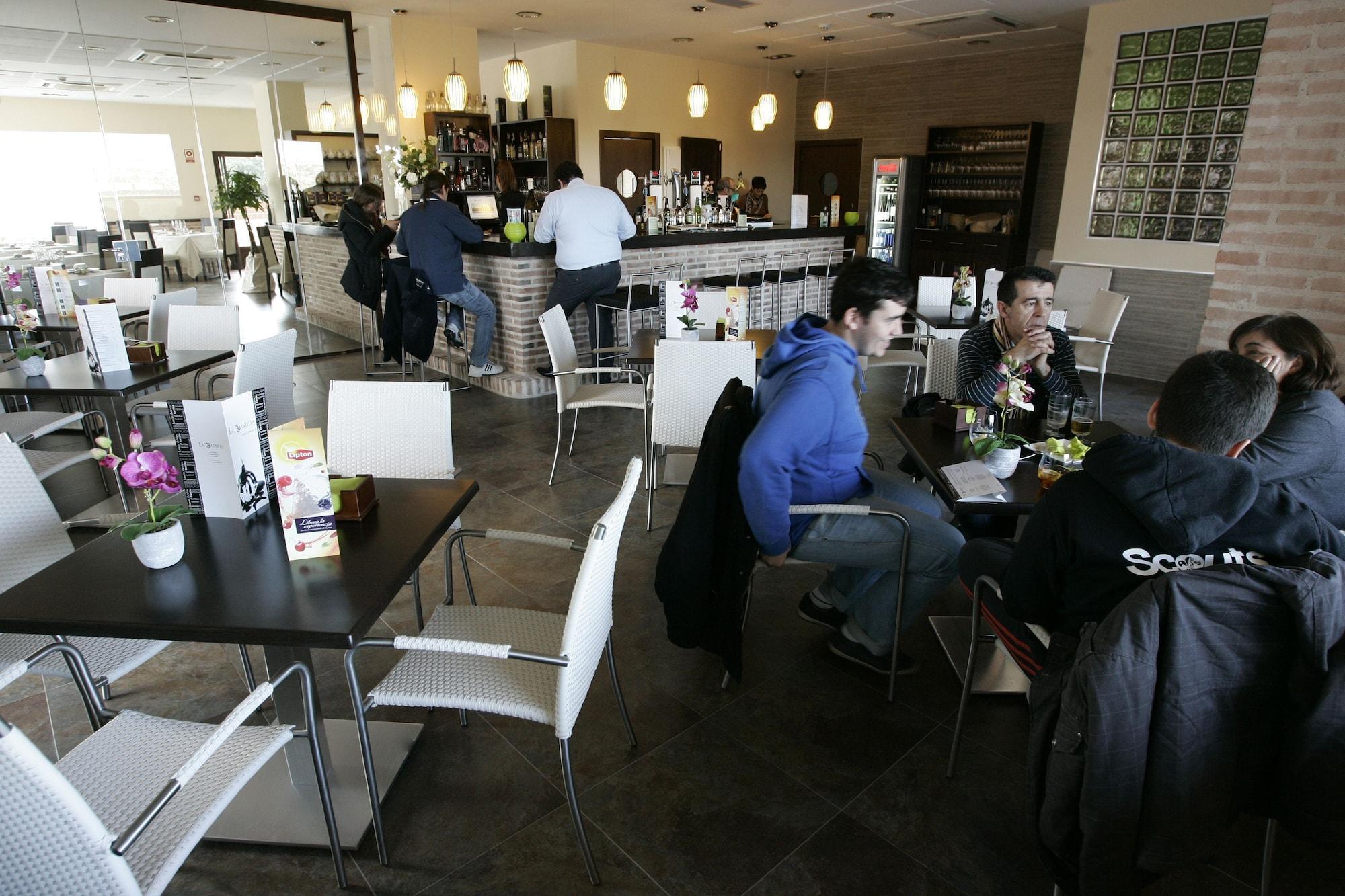 Bar/lounge Hotel la Bastida