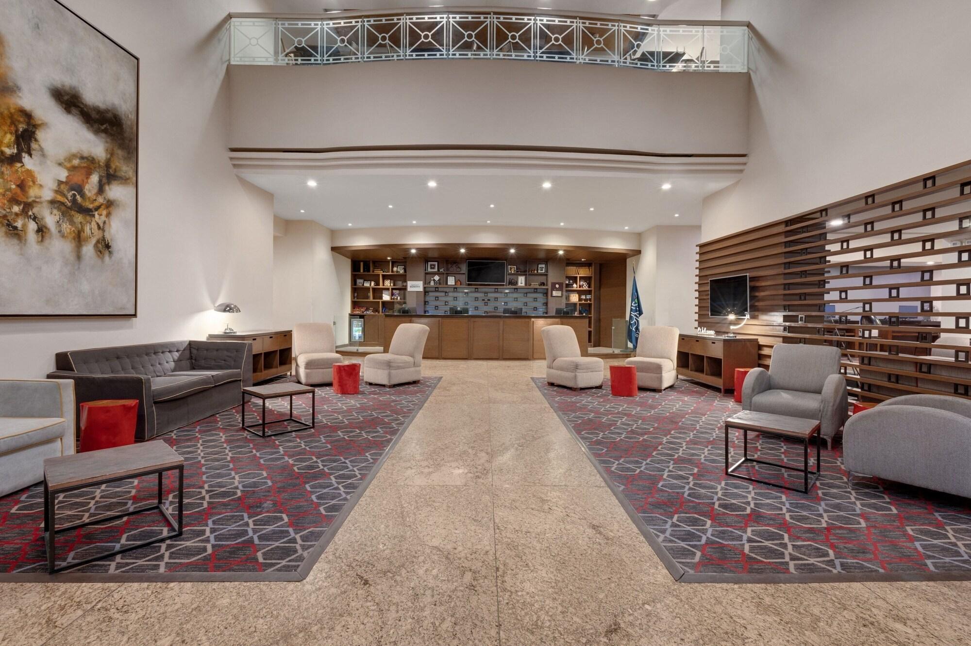Vista Lobby Four Points by Sheraton Galerias Monterrey