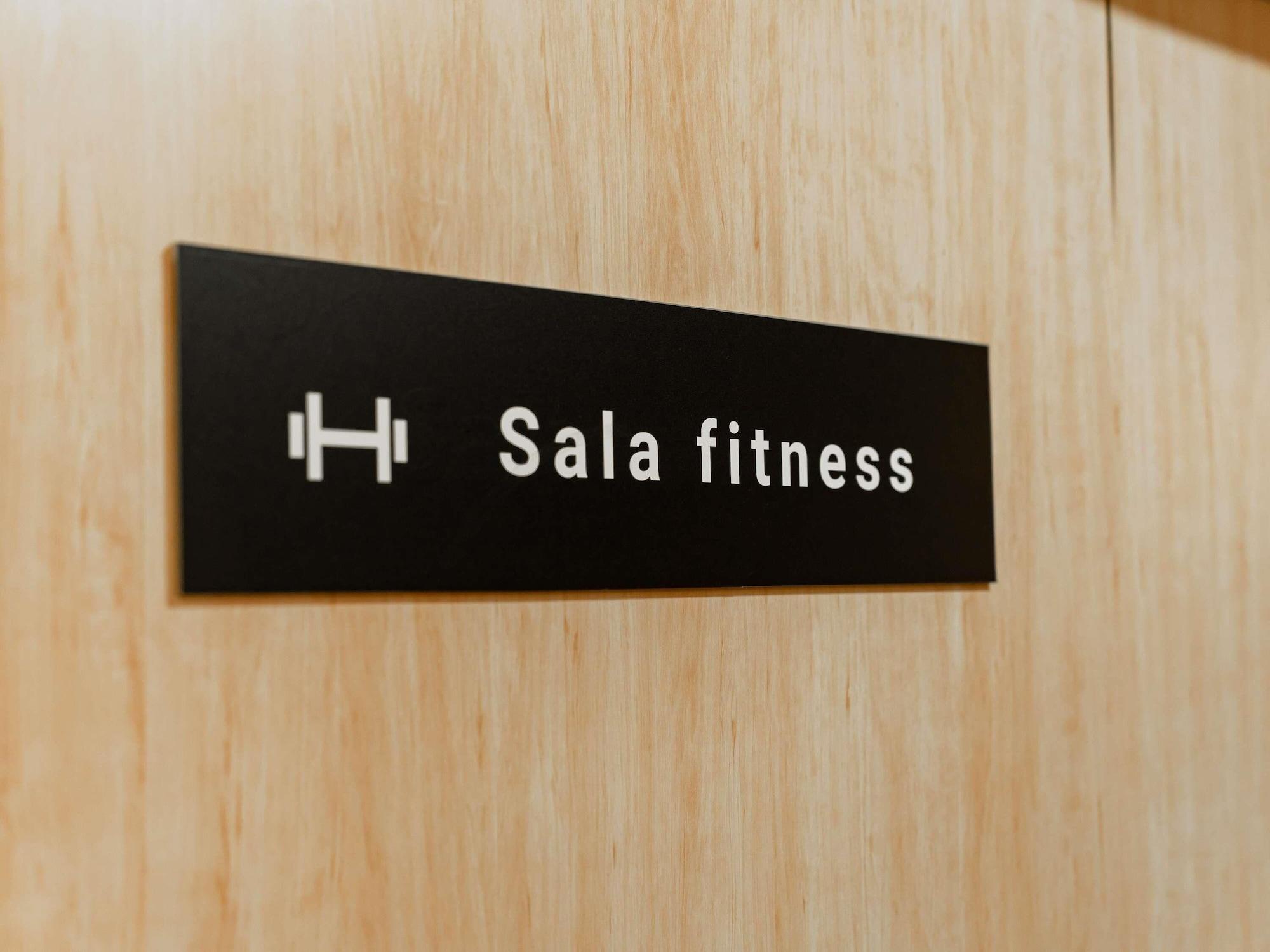 Gimnasio ibis Barcelona Glories 22