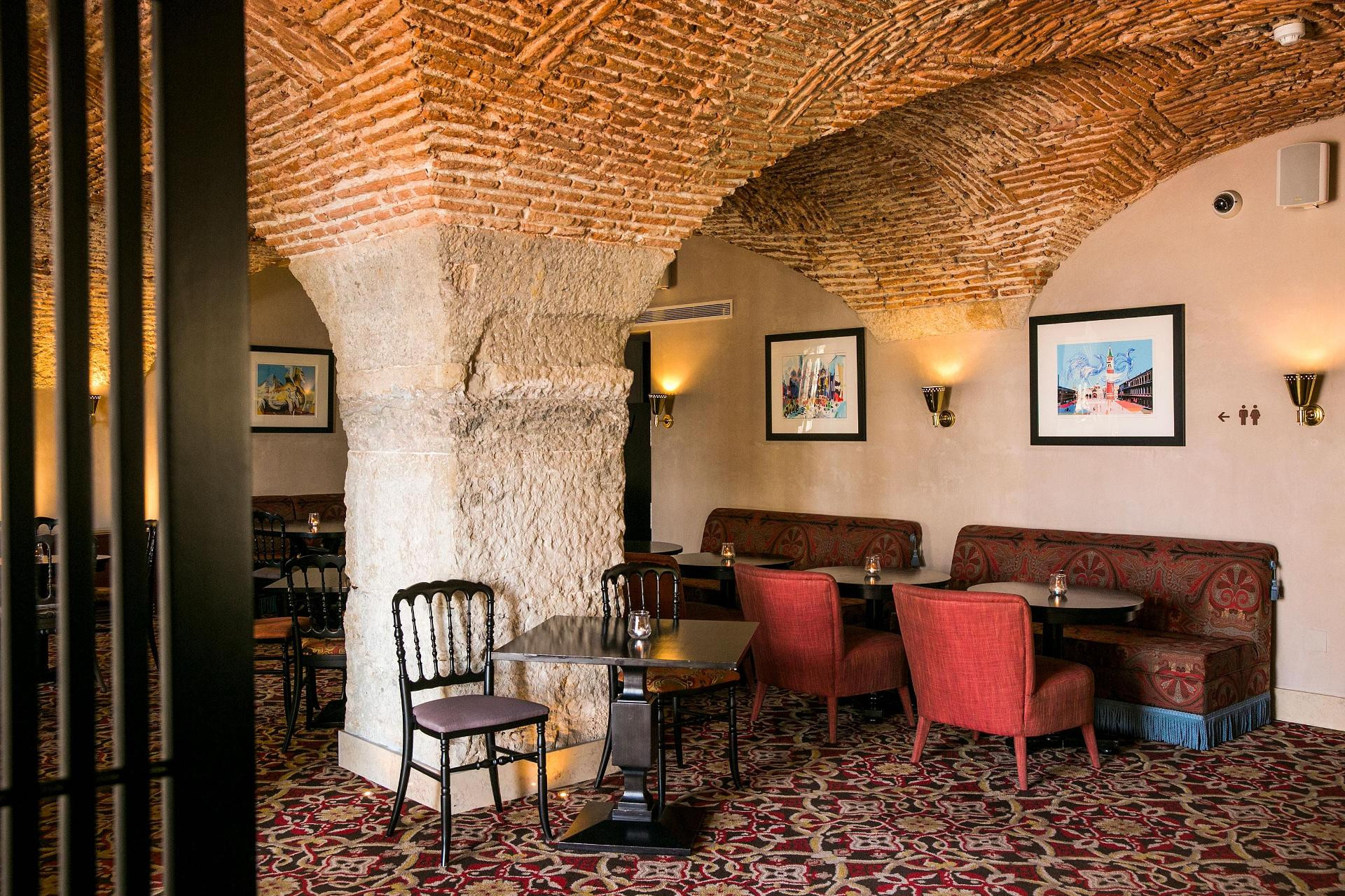 Bar/Salón Pousada De Lisboa