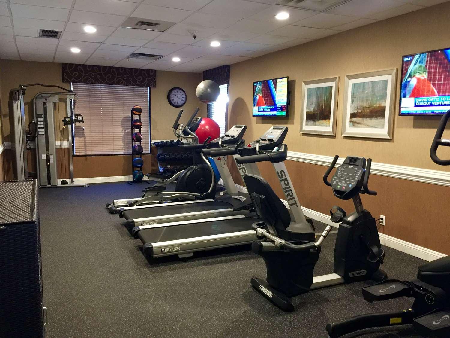 Gimnasio Hotel d’Lins Ontario Airport, Ontario