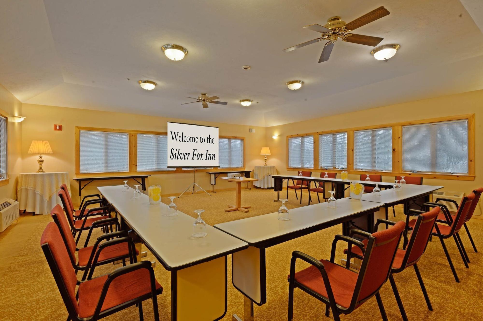 Sala de Reuniones Silver Fox Inn