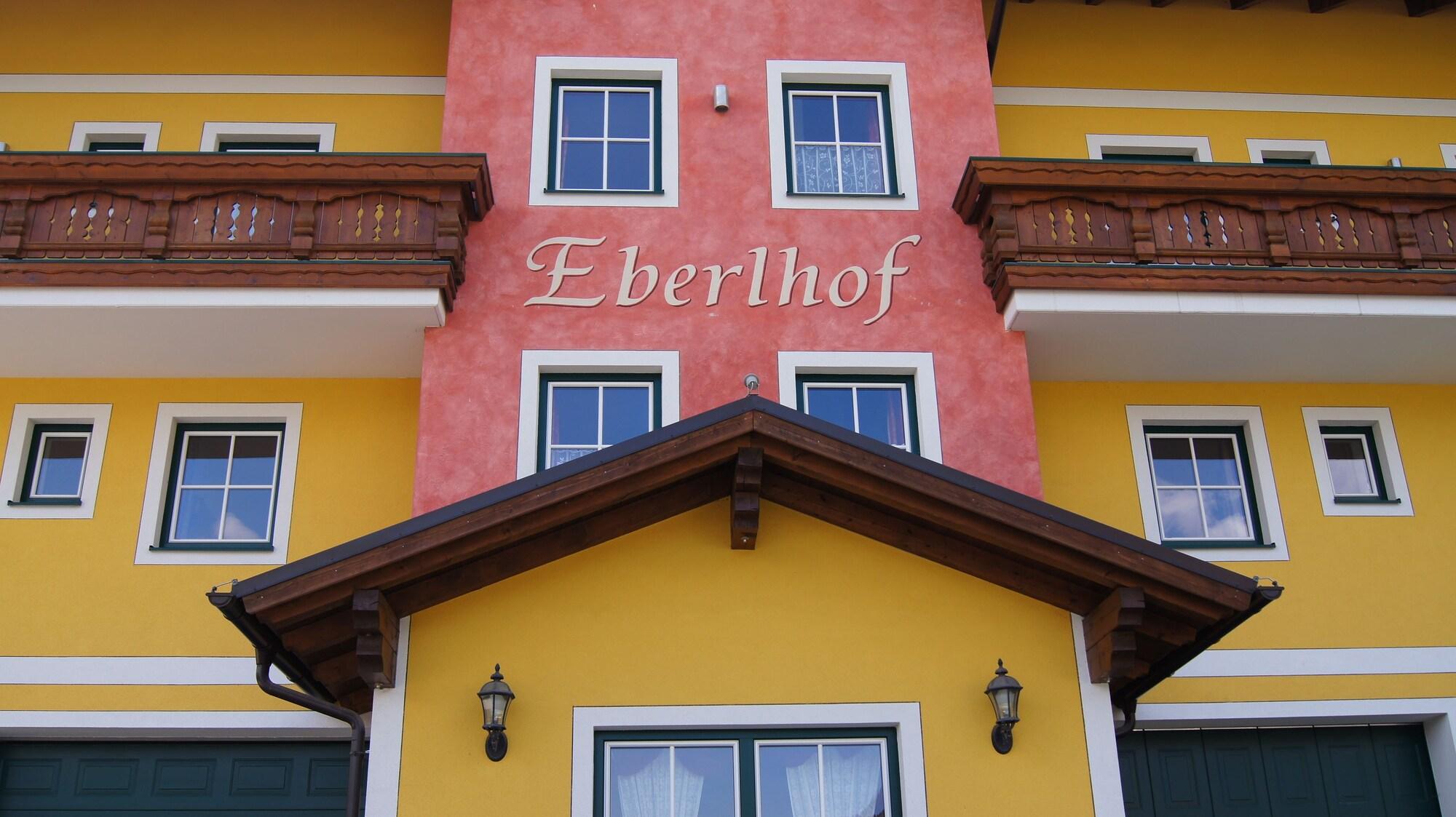 Vista da fachada Eberlhof