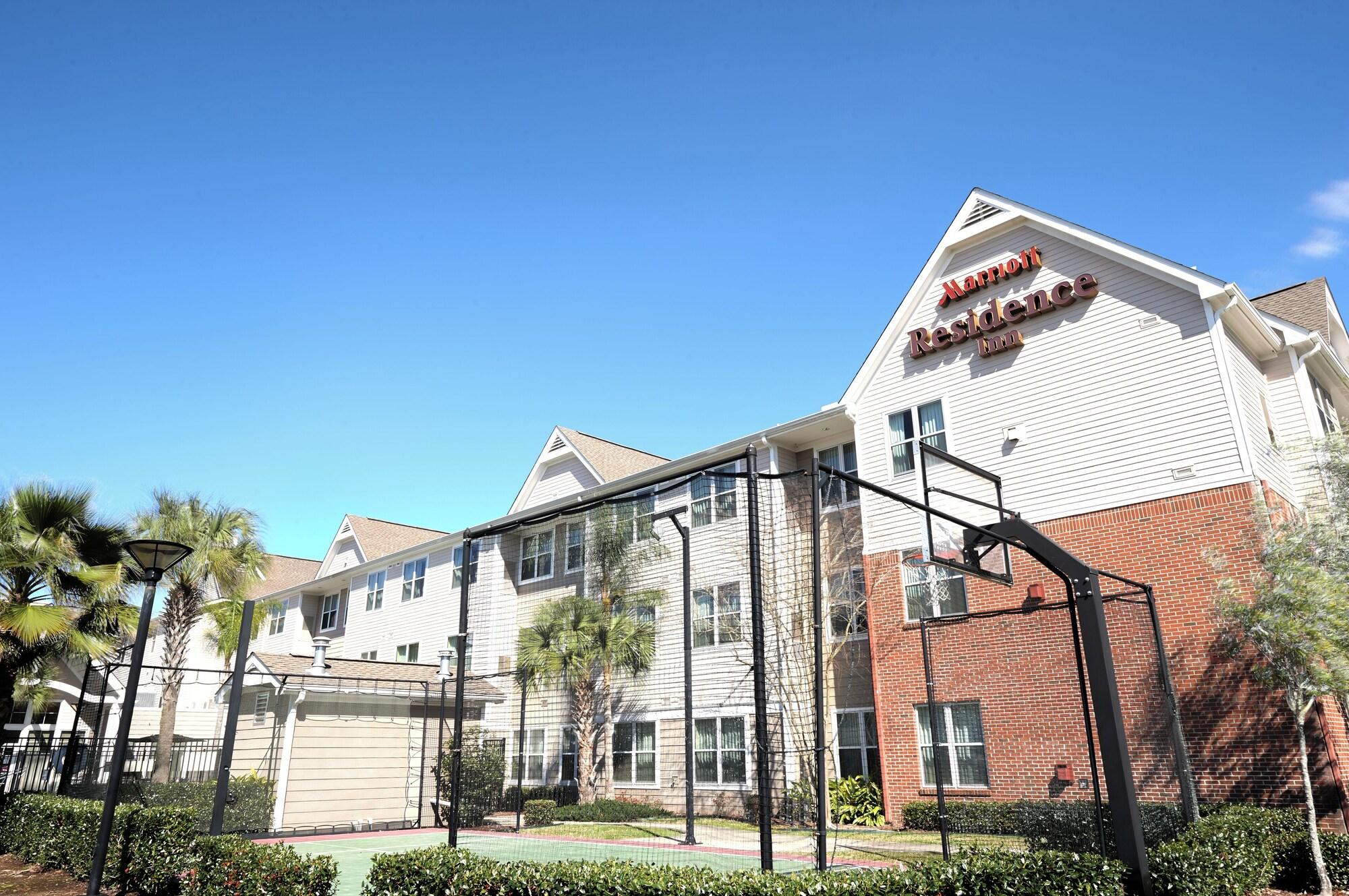 Vista Exterior Residence Inn Marriott Airport
