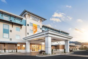 Alojamiento - Compass by Margaritaville in Medford