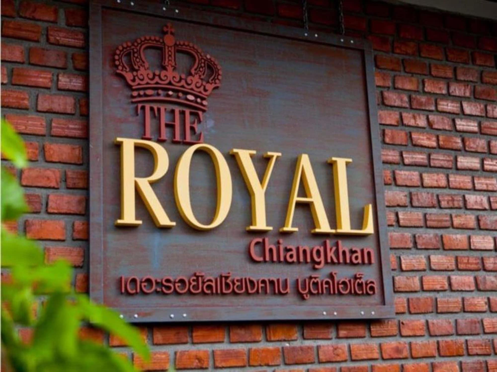 Vista Exterior The Royal Chiangkhan Boutique Hotel